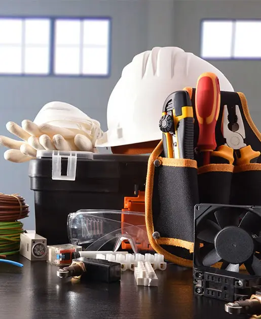 Outils et équipements de maintenance d'un électricien